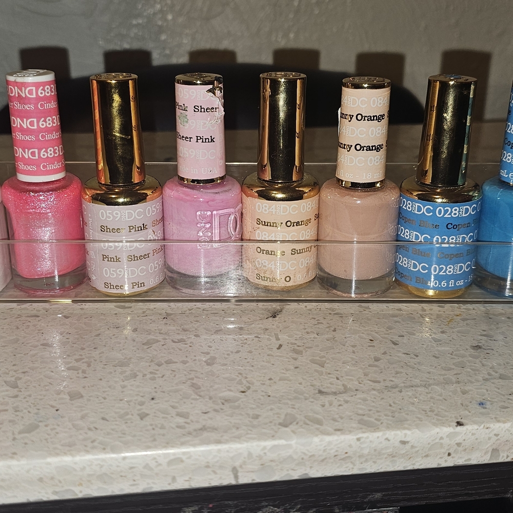 DND Gel Nail Polish Set - EVERYTHING FOR $150 - Picture 13 of 13